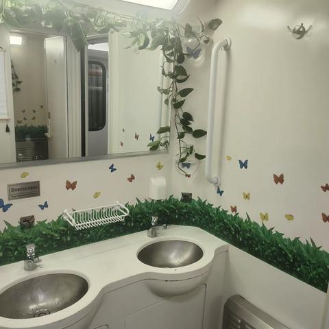 “天然氧吧”休息车