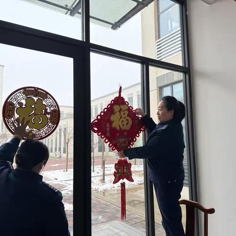 张灯结彩迎新年 共筑2025新篇章