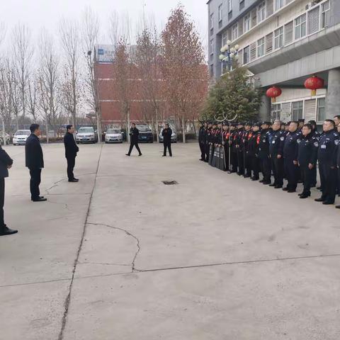 广平县委书记祁富强等领导到看守所慰问民辅警