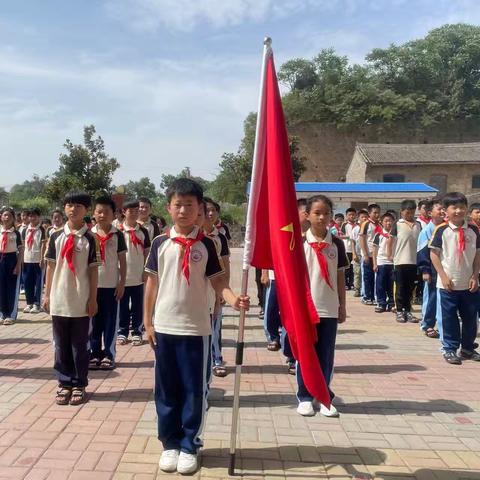 “红领巾爱祖国”            ——仓头镇孙都小学举行新队员入队仪式