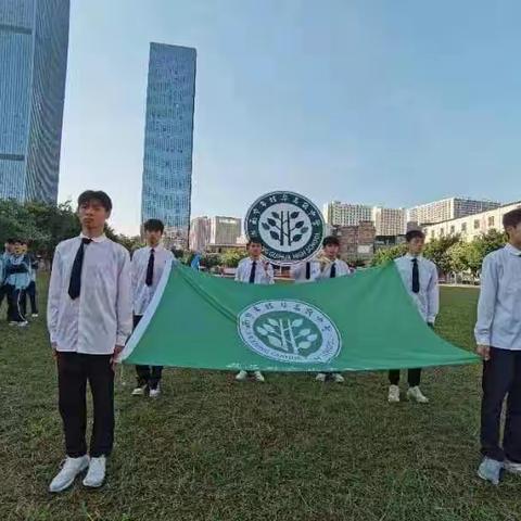 青春绽放活力，运动展现风采 桂华高级中学，第3届校园运动会 来自高二（5）班