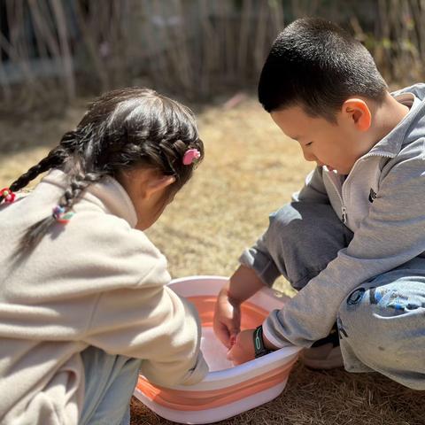 启萌婴幼儿教育•小小学堂四月 第二期吹泡泡亲子活动