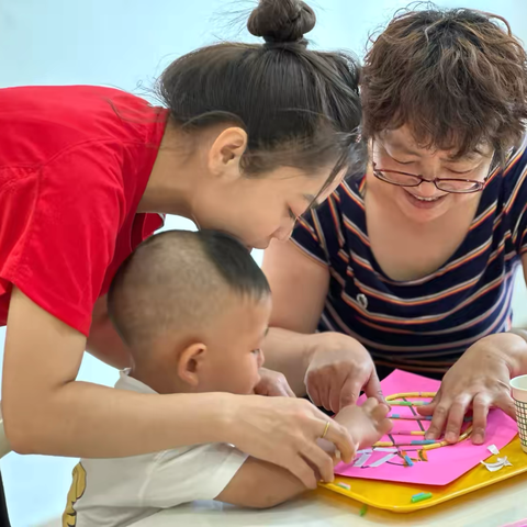 启萌婴幼儿教育•小小学堂 五月第二期亲子活动