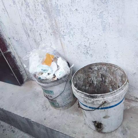 携手共创卫生城，齐心共创美丽家园