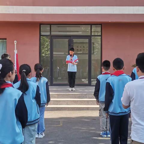 德信现代小学4.2班级周报