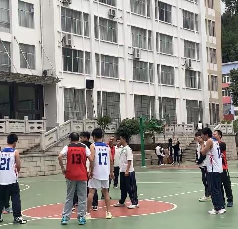 绘梦青春，迎篮而上