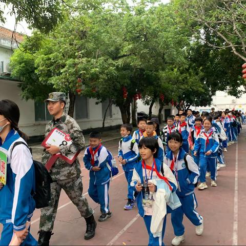 探自然奥秘，享研学之乐 ——好了好了。 华港学校北校区五三班班秋游研学活动