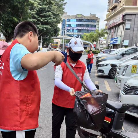 衙边社区“童心成长，向阳出发”青少年志愿者成长小组