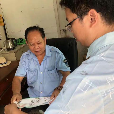 海甸街道新安社区开展禁塑巡查工作