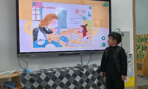 “悦”读好时光        书香浸童年