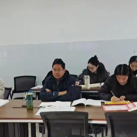 “教”无止境，“研”续精彩——实验小学东韩校区数学大教研活动