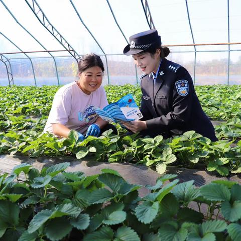 平度云山派出所深入辖区开展禁毒宣传活动