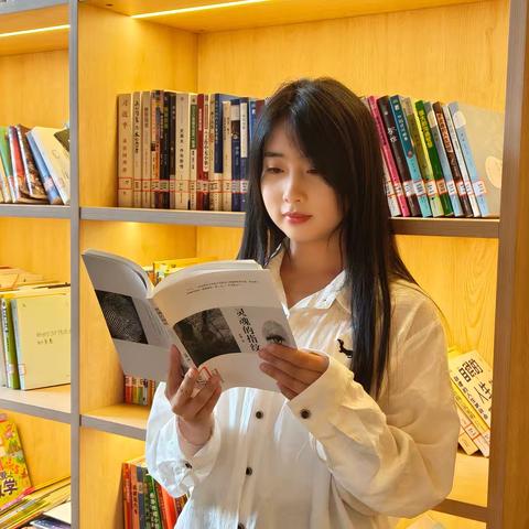 《心爱的卡车》——宝塔区青化砭镇中心幼儿园教师故事分享