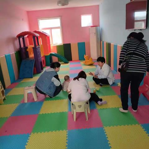 关注儿童健早期教育，促进儿童健康成长--万堤中心卫生院早教活动进行中
