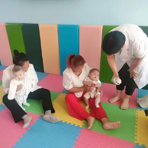 关注儿童健康早期教育，促进儿童健康成长--万堤中心卫生院早教活动进行中