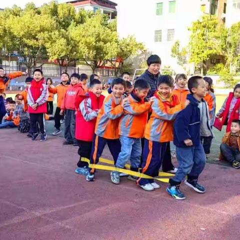 平凡的生活 绚丽的瞬间   ——记北门小学三年级课后拓展活动