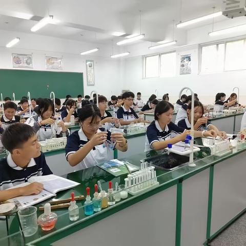 信息实验中心2023-2024学年第一学期期中工作总结