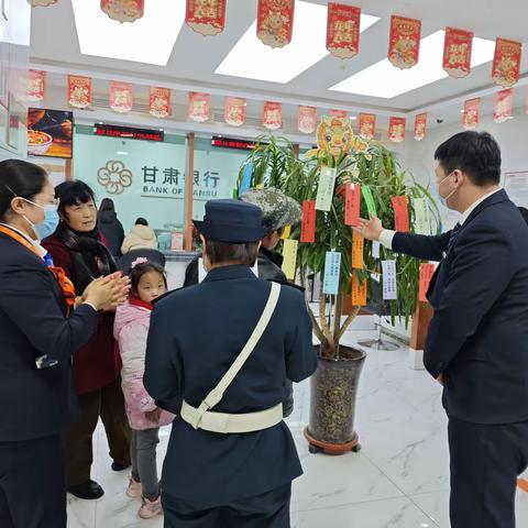 喜庆闹元宵 防范于风险