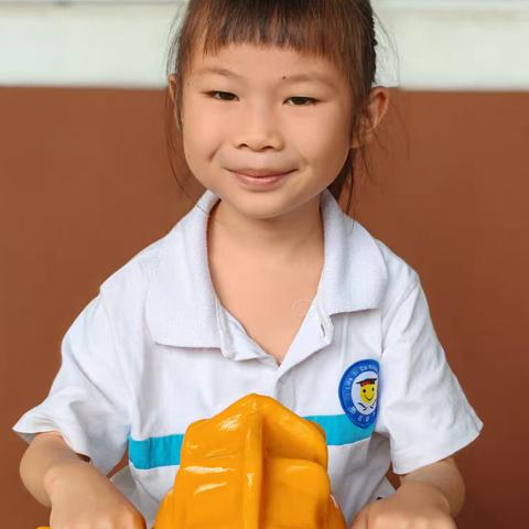 大二班11月幼儿月总评（女生）