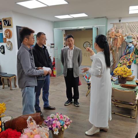 区残联走访非遗手工钩针编织传承基地