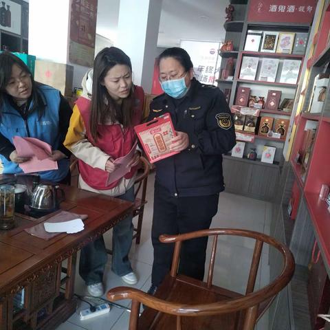 现场培训促提升：平阴县市场监管局对社区食品安全协管员开展现场培训