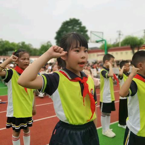 盛世花开  筑梦未来——西部教育片区张康小学2024年新队员入队仪式暨庆“六一”文艺汇演