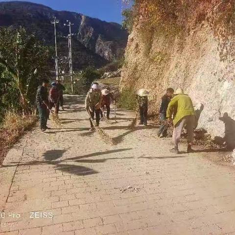 党建引领助整治 人居环境焕新颜 ——功德村开展人居环境整治行动