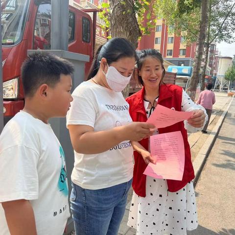 张北县南山路街道隆兴府社区：拒绝升学宴，打造毕业清风季