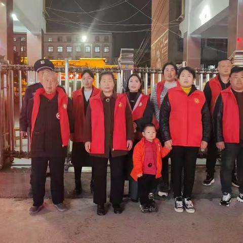 夜幕护学情暖路，静守归途护成长 ---今是中学八23班家长志愿者护学岗活动
