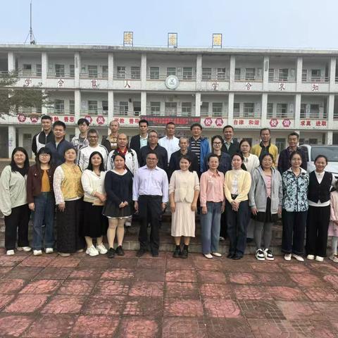 文昌市橡胶研究所学校与文昌市南阳农场学校 联合开展寒假假期英语新教材教研活动纪实