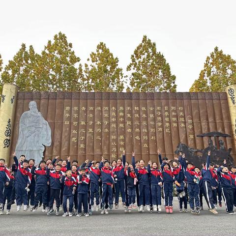 研有所思，学有所获，旅有所感，行有所成。 启蒙小学五年级游学之旅，走进农展馆，亲近自然，在学中嬉戏。