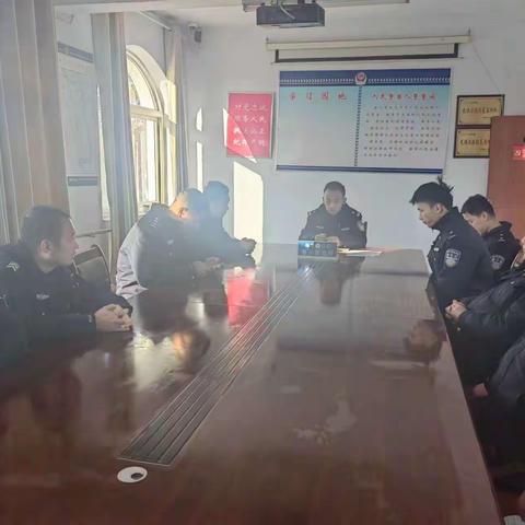 香山派出所召开会议全力推进各项重点工作