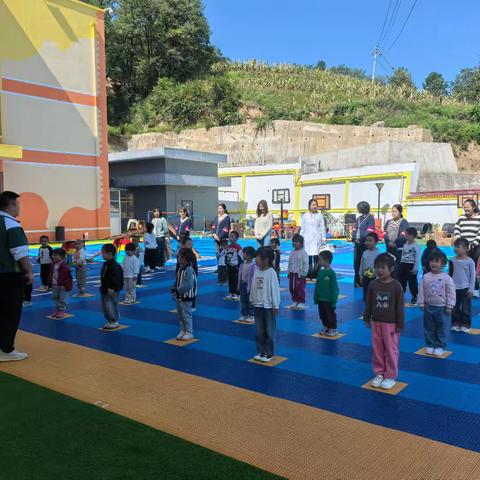 "知危险·会避险·护安全"——庙湾镇走马幼儿园交通事故处置演练纪实