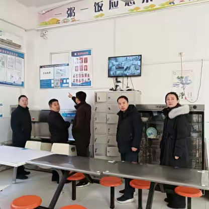 洩湖镇联合县消防救援大队开展校园消防安全大检查