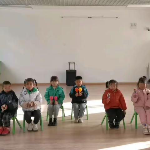 新街镇中心幼儿园音乐社团
