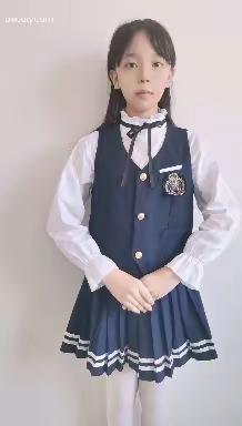 “书香浸润 伴我成长”--九台区第二实验小学五年六班书香少年李欣怡