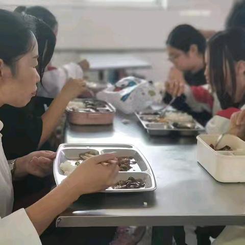 科学合理膳食 健康快乐成长——黑山科乡初级中学合理健康膳食介绍