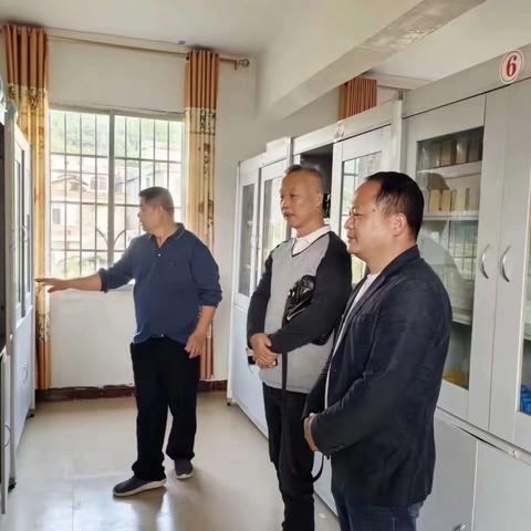 回想过去     展望未来——记岭脚镇高垌小学校友到母校回访