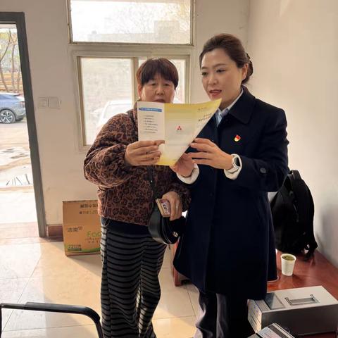 【安徽建行】蚌埠兴业街支行持续开展“拒做职业背债人 争做理性消费者”金融消保宣传活动
