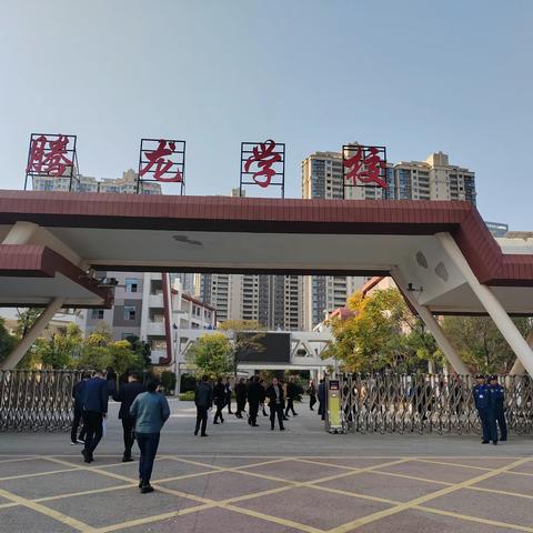 重视课堂，提升质量   ——记湖南省中小学（幼儿园）党组织书记混合式研修第三期线下研修（第三天）