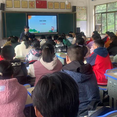 精彩日常，共同成长——唐河县谢岗中学八6班同学在校日常