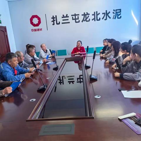 强化安全防线 共筑平安企业 ——铁东街道五里社区联合多部门开展安全生产进企业宣传活动