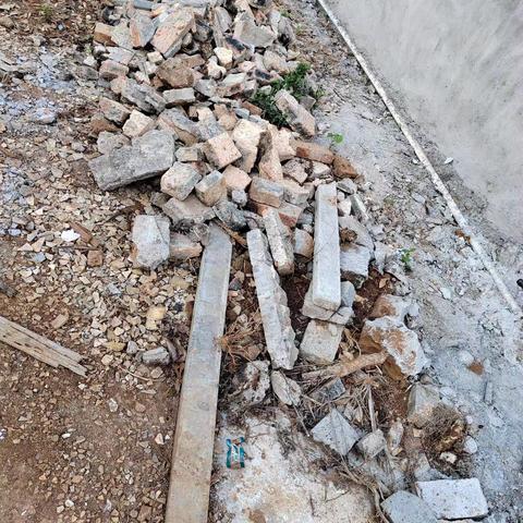 晨光村持续开展人居环境整治工作