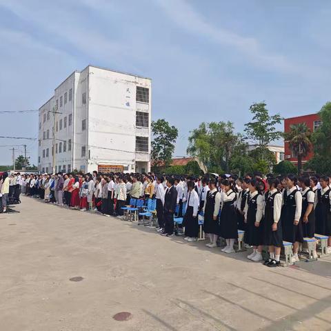 铭记烽火岁月 赓续红色血脉——陈集镇中心学校君王分校成功举办书香校园杯第八届“红五月”大合唱比赛