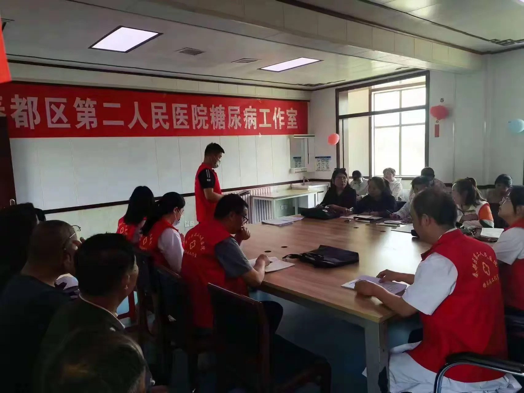 简篇-秦都区第二人民医院糖尿病工作室开展健康宣传活动