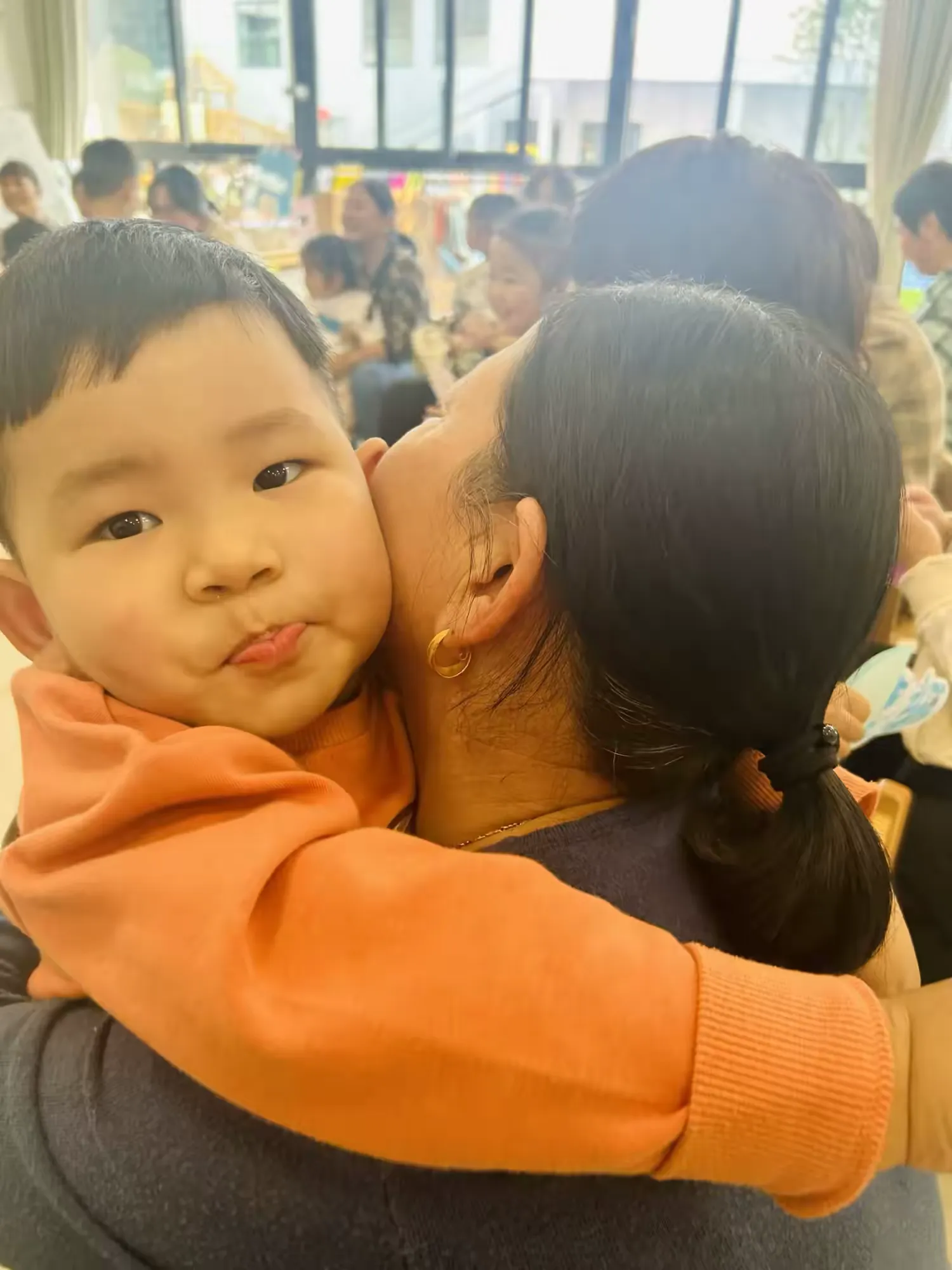 简篇-九九重阳节,浓浓敬老心❤️
——南京市级机关溧水幼儿园小四班重阳节主题活动