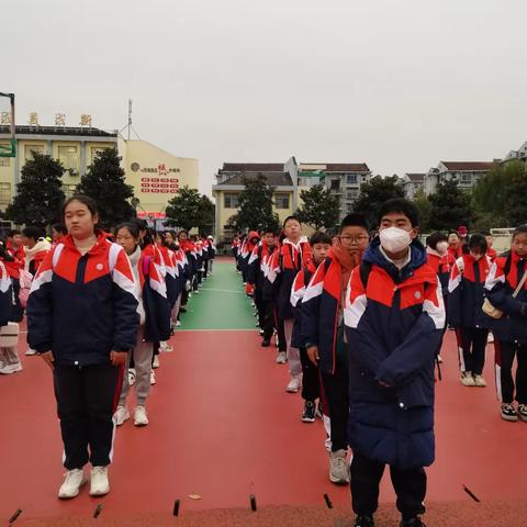 耕读五峰•筑梦少年——荆州市四机学校七（2）班