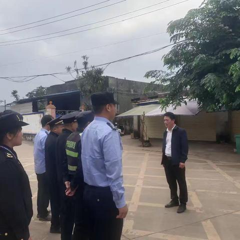 旧州镇多部门联合开展校园及周边环境大检查