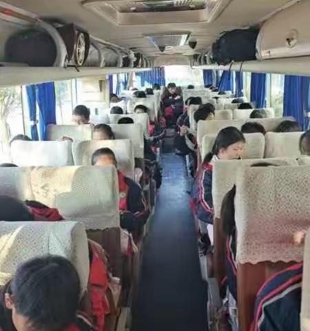 宜春明月千古情研学之旅八（36）班刘丽琴