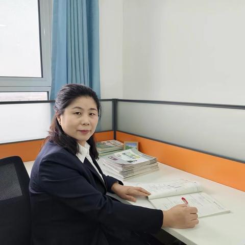 【五小之光】三十二载育桃李 初心如磐绽芳华——骨干教师温霞